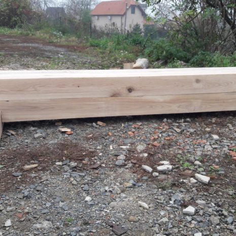 20191022_123827 Dubové prvky a sezení do veřejných prostor