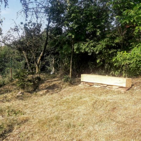 Dubova_lavice1 zahradní prvky - dubová lavice z Pily Hvozdnice